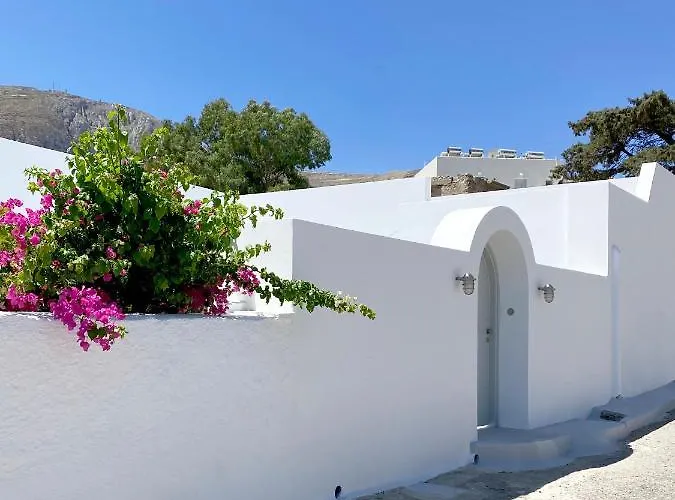 빌라 Marousi Cycladic House With Private Pool *